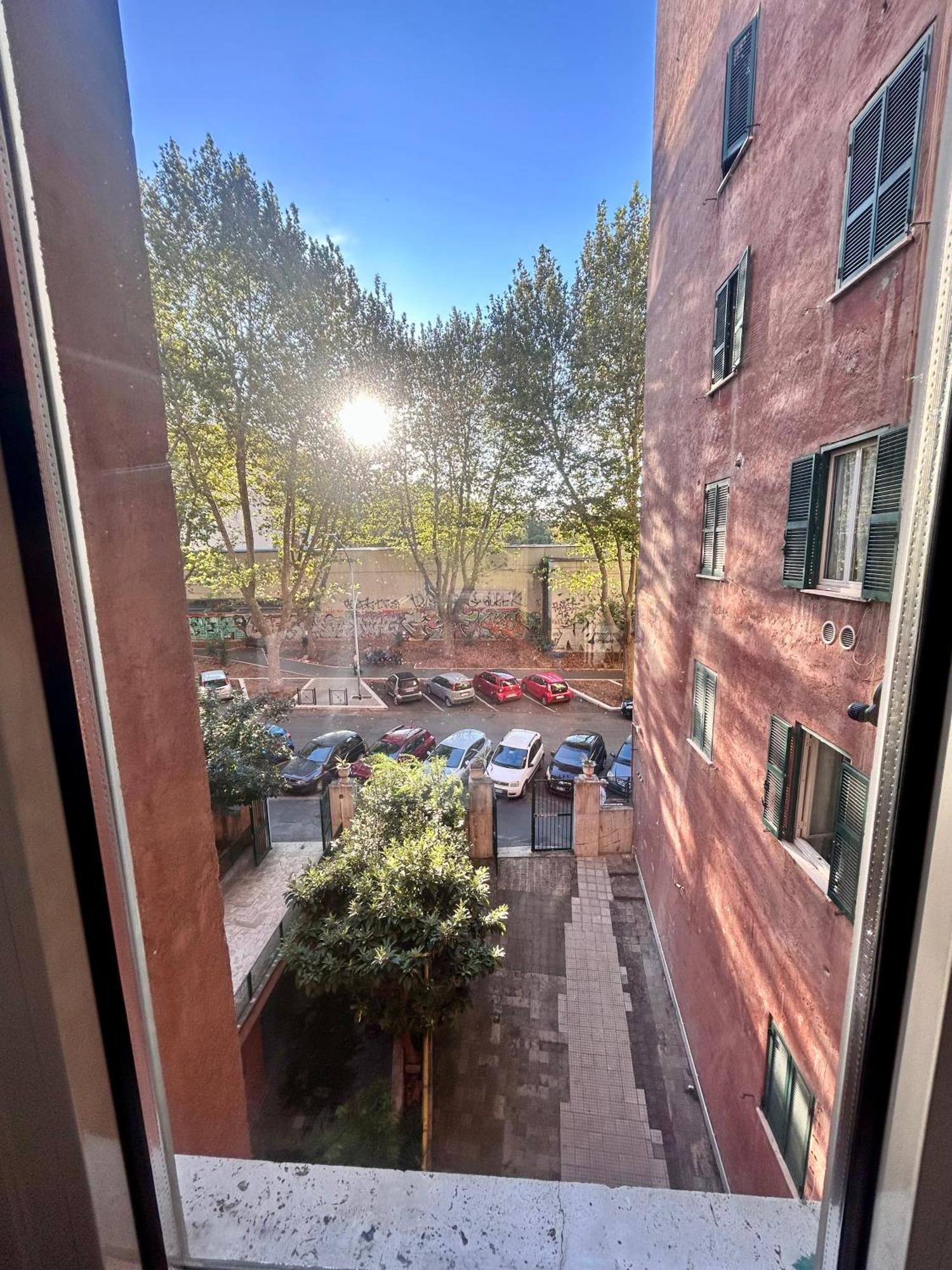 4 Stops To Colosseo - San Paolo House Holiday home Rome